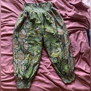 Earthbound parachute pants